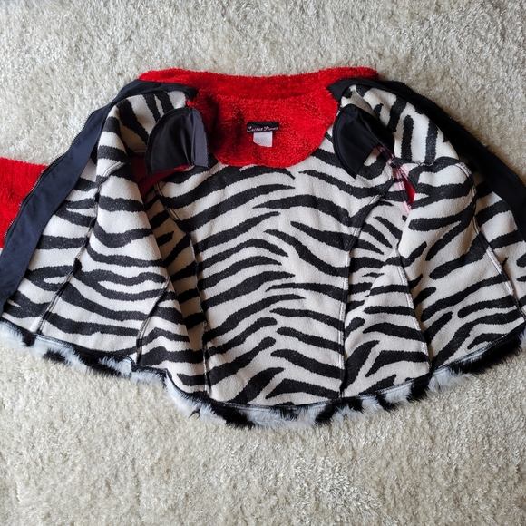 Cactus Flower red black and white zebra print fleece faux fur jacket size xl - Picture 9 of 10